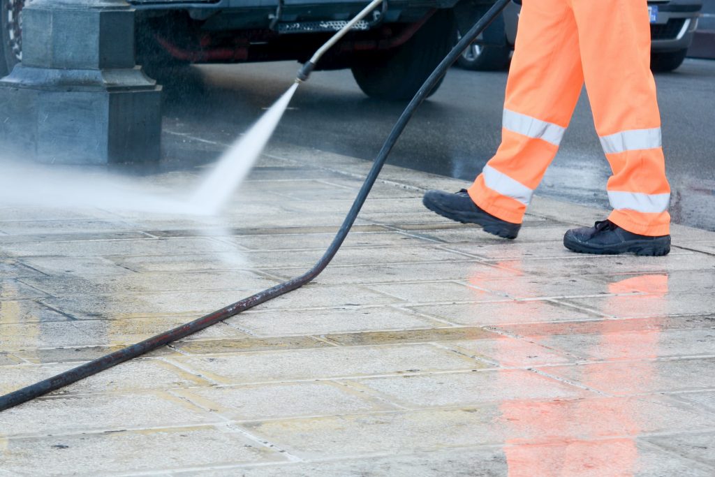 Top 5 Use Cases for Commercial Power Washing